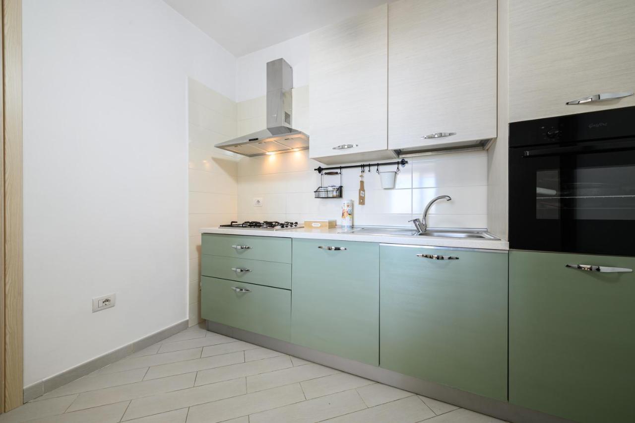 Appartement Viale Dei Colli Aminei 10 Napels