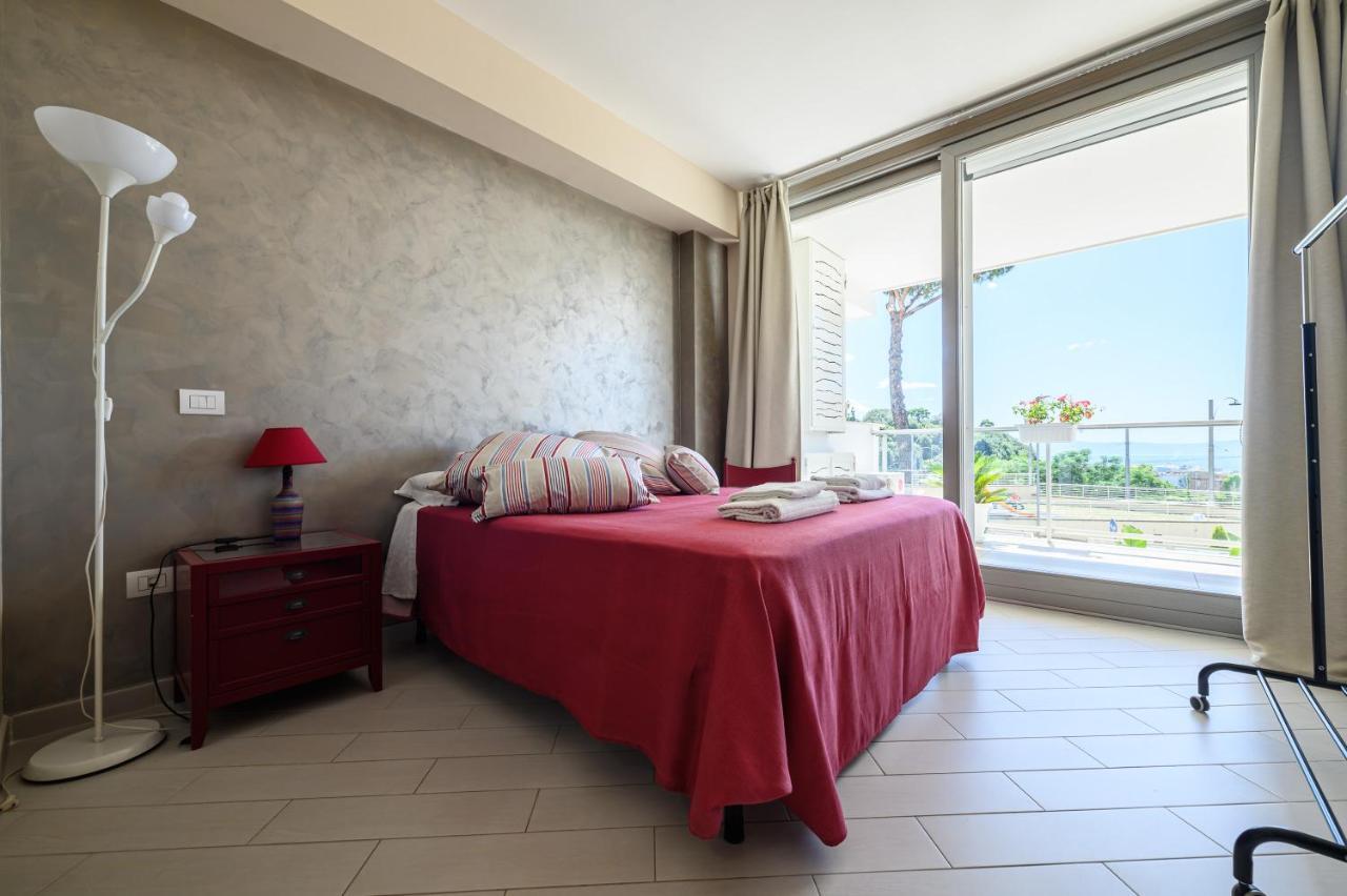 Viale Dei Colli Aminei 10 Appartement